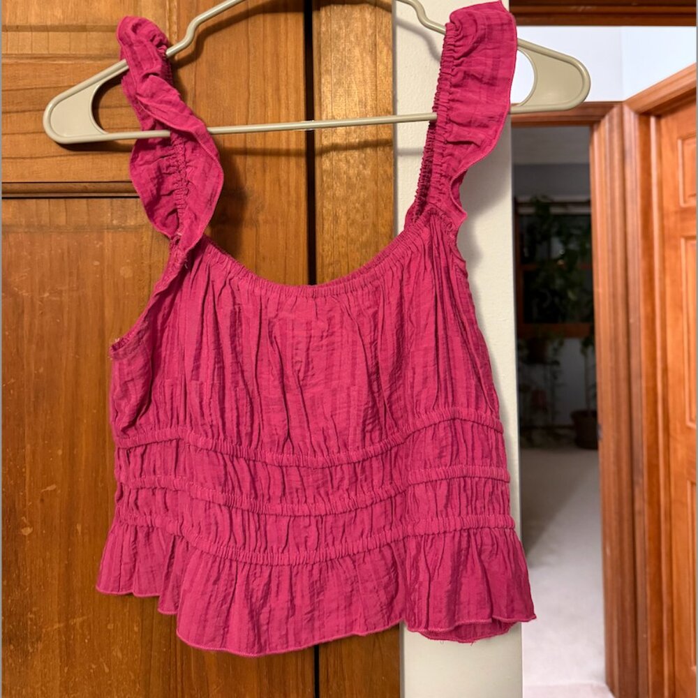 KIRIOUS Pink Ruffle Tank Top, L